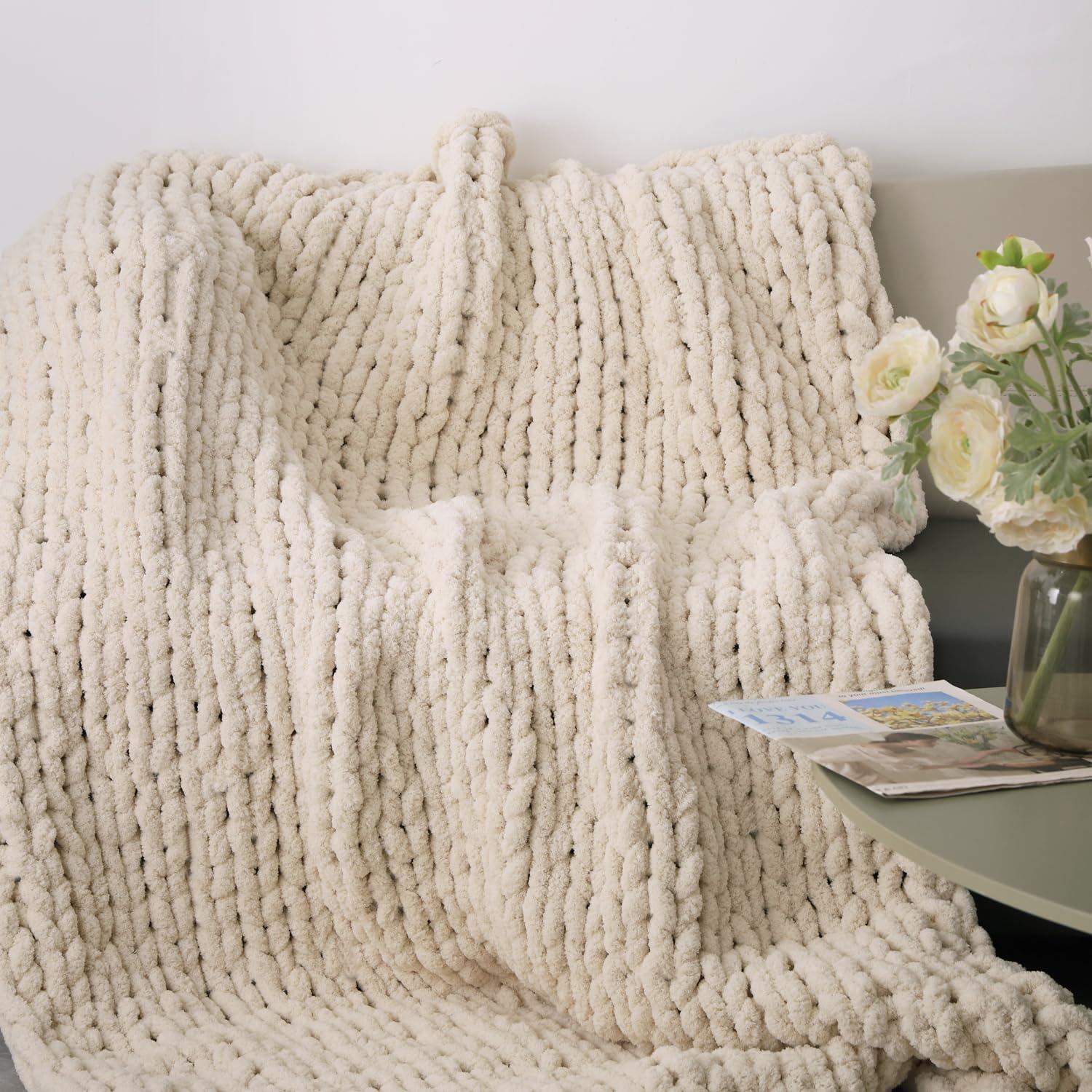 MOSDECEN Beige Chunky Knit Throw Blanket, Soft Cream Knit Throw Blanket for Couch Ivory Hand Knitted Throw Blanket Thick Boho Chunky Throws for Bed Sofa Cable Knit Blankets Crochet Chenille Blankets 50x60\'\'