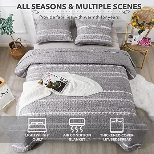 Andency Andency Grey Quilt Set Oversized King (118x120 Inch), 3 Pieces(1 Striped Triangle Printed Quilt and 2 Pillowcases), Bohemian Summer Lightweight Reversible Microfiber Bedspread Coverlet Sets