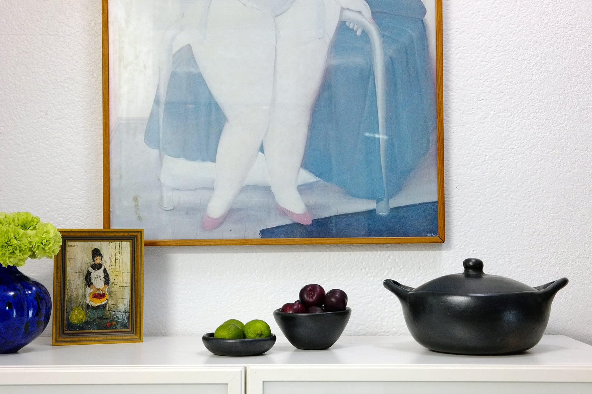 Toque Blanche Toque Blanche Authentic Chamba Black Clay Casserole Pot Gift for Men & Women Rustic Cooking Dish with Handles & Lid, Ideal for Soups, Stews, Curry, Indian & Asian Dishes, 4.5-Quart Small Pot