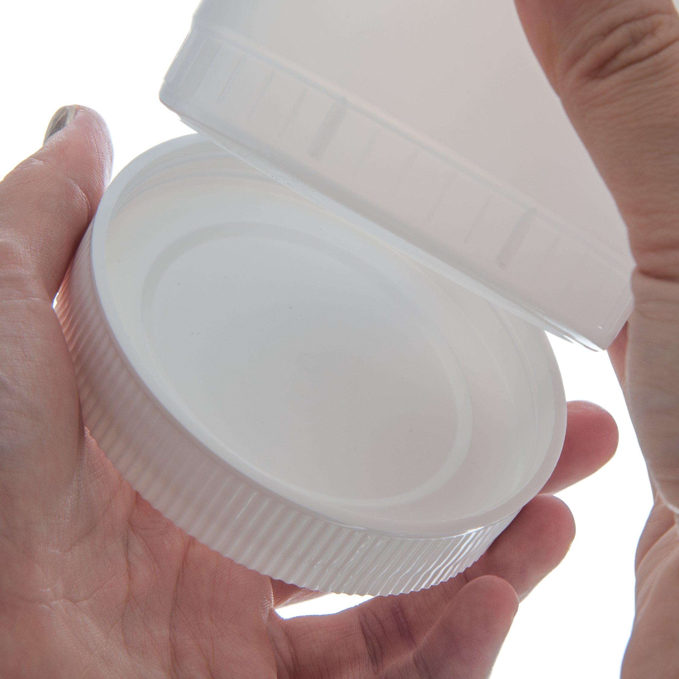 Carlisle FoodService Products Carlisle FoodService Products Pourplus Store \'N Pour Complete Quart Set Neck, Container, And Cap for Bar, Kitchen, And Restaurant, Plastic, 32 Ounces, White, (Pack of 12)