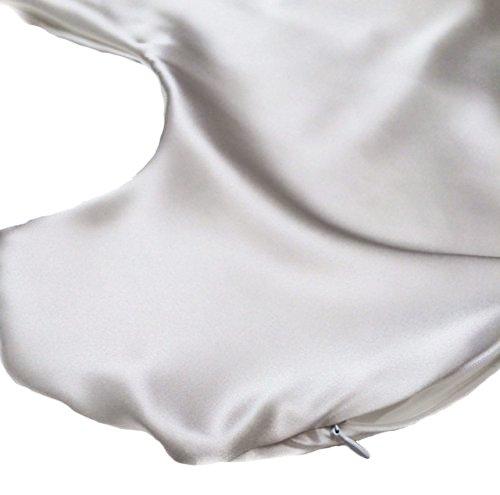 "SAVE MY FACE!" PILLOW THE ORIGINAL ANTI-WRINKLE P SAVE MY FACE! Pillow The Original Anti-Wrinkle PILLOWETTE Additional Le Grand Pillowcase (White, Silk)