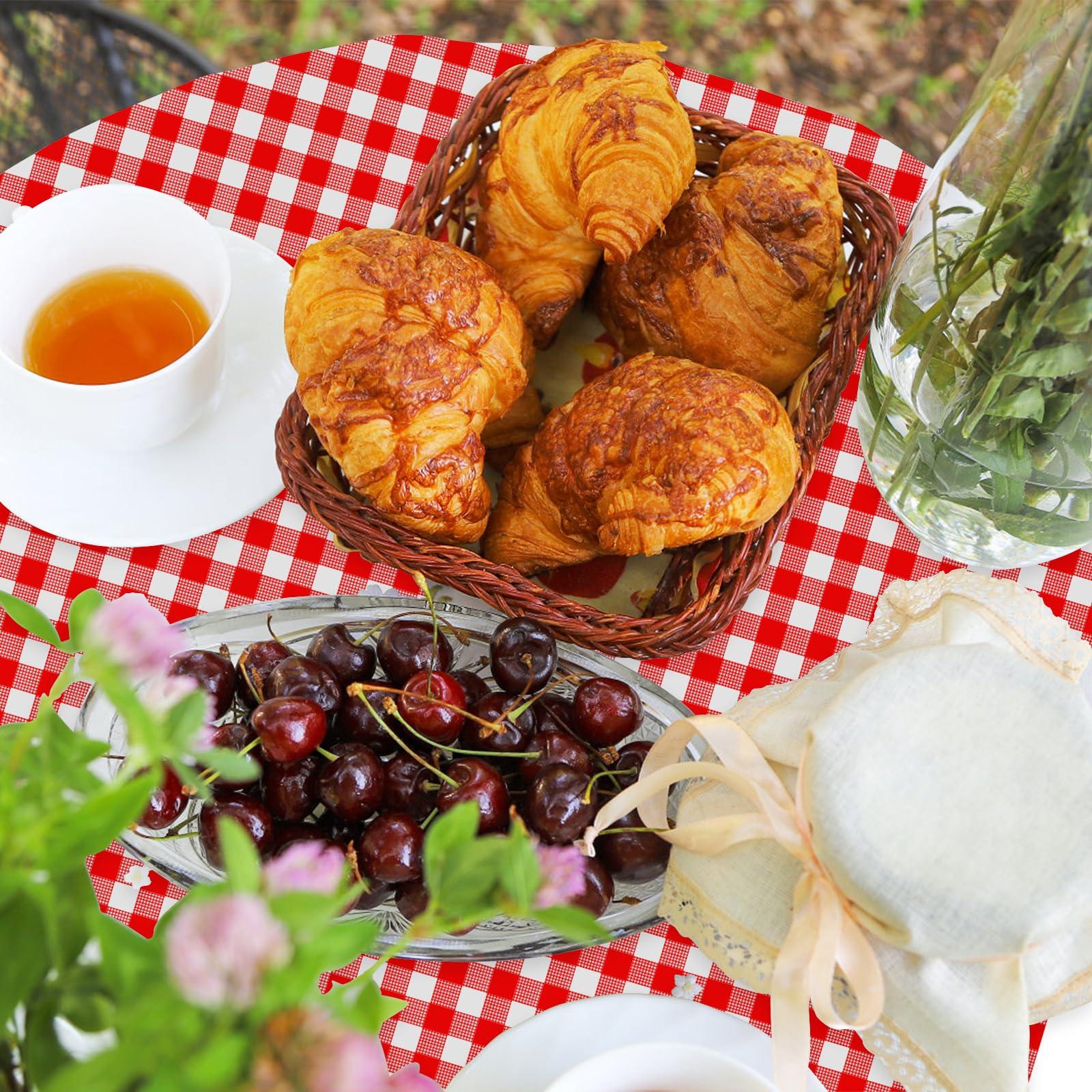 RINDOJIN RINDOJIN 3 Pack Red Gingham Tablecloth Round 84 x 84 Inch Round Plastic Checkered Table Cloth Disposable Plaid Table Cover for Picnic Party Birthday Wedding Baby Shower Christmas Circle Tablecloth