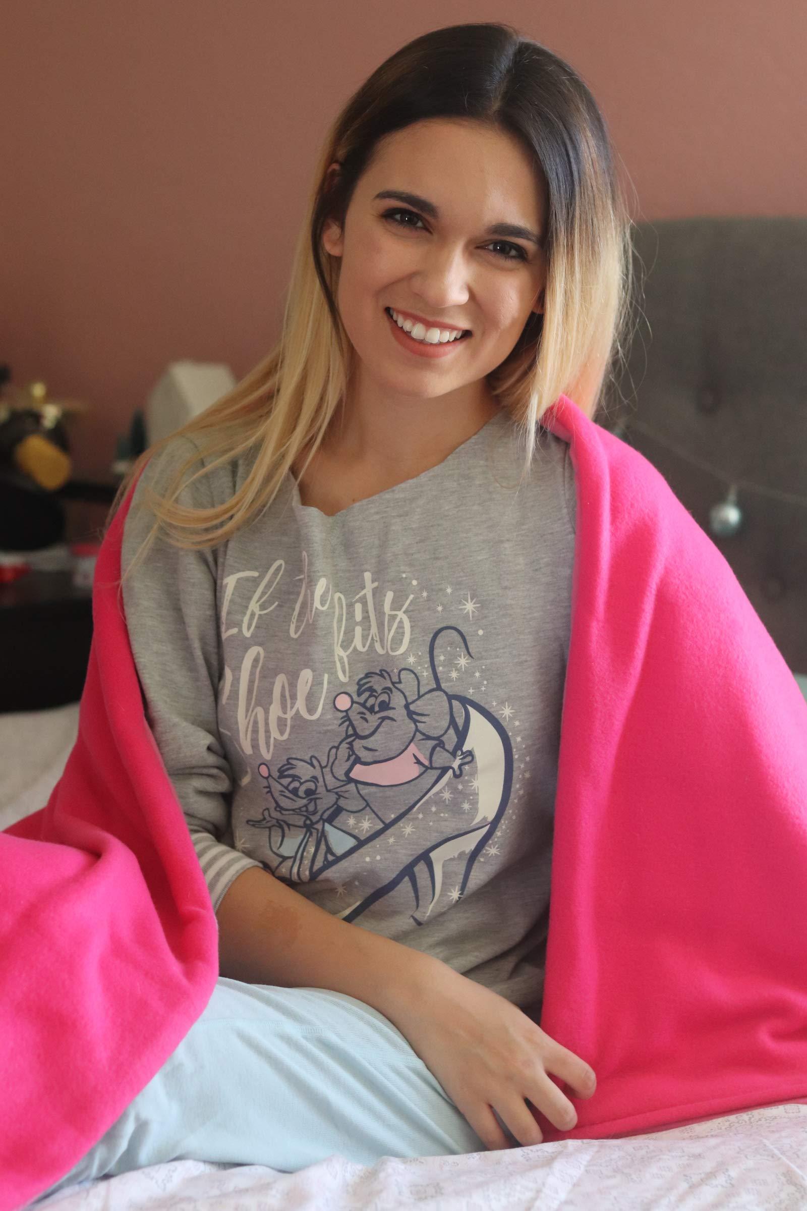 Melissa\'s Weighted Blankets Melissa\'s Weighted Blankets MADE in The USA (8lbs Child/Teen Size) RED 10 Varieties of Fleece and Flannel Combinations 27 Different Size and Weight Options Medium 62\" x42\'\'