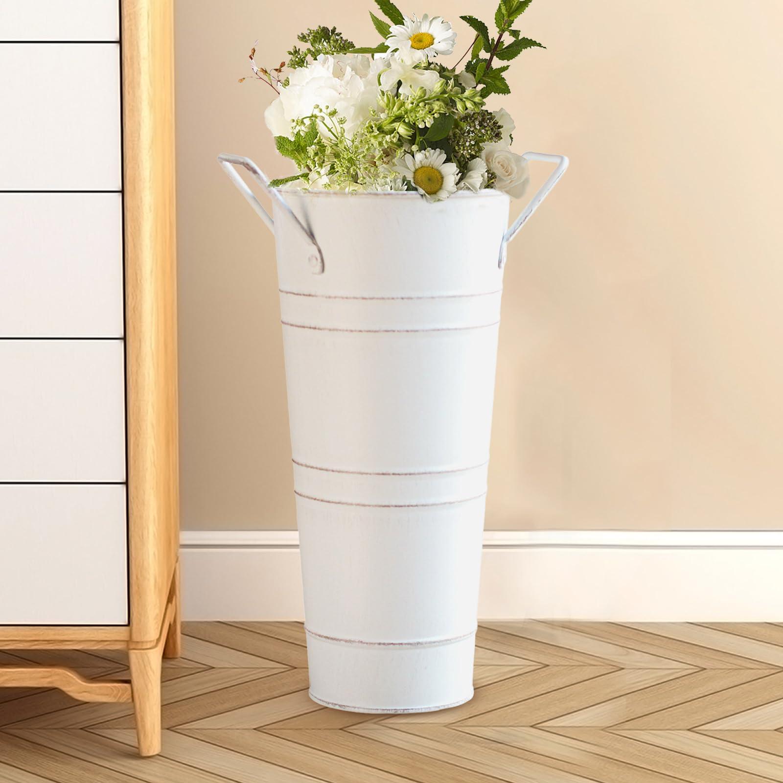 BLOWEST BLOWEST Mini Umbrella Stand Holder, Cute Metal Umbrella Bucket Freestanding, Small Umbrella Rack Barrel Canes, Walking Sticks Golf Clubs Organizer, Metal Floor Vase for Entryway Porch Indoor (White)