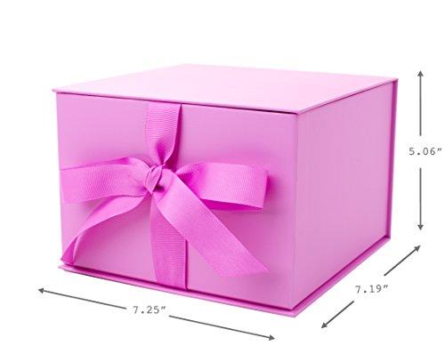 Hallmark Hallmark Medium Gift Box with Lid and Shredded Paper Fill (Light Pink 7 inch Box) for Anniversaries, Bridal Showers, Bachelorette, Bridesmaids Gifts, Valentine\'s Day, All Occasion