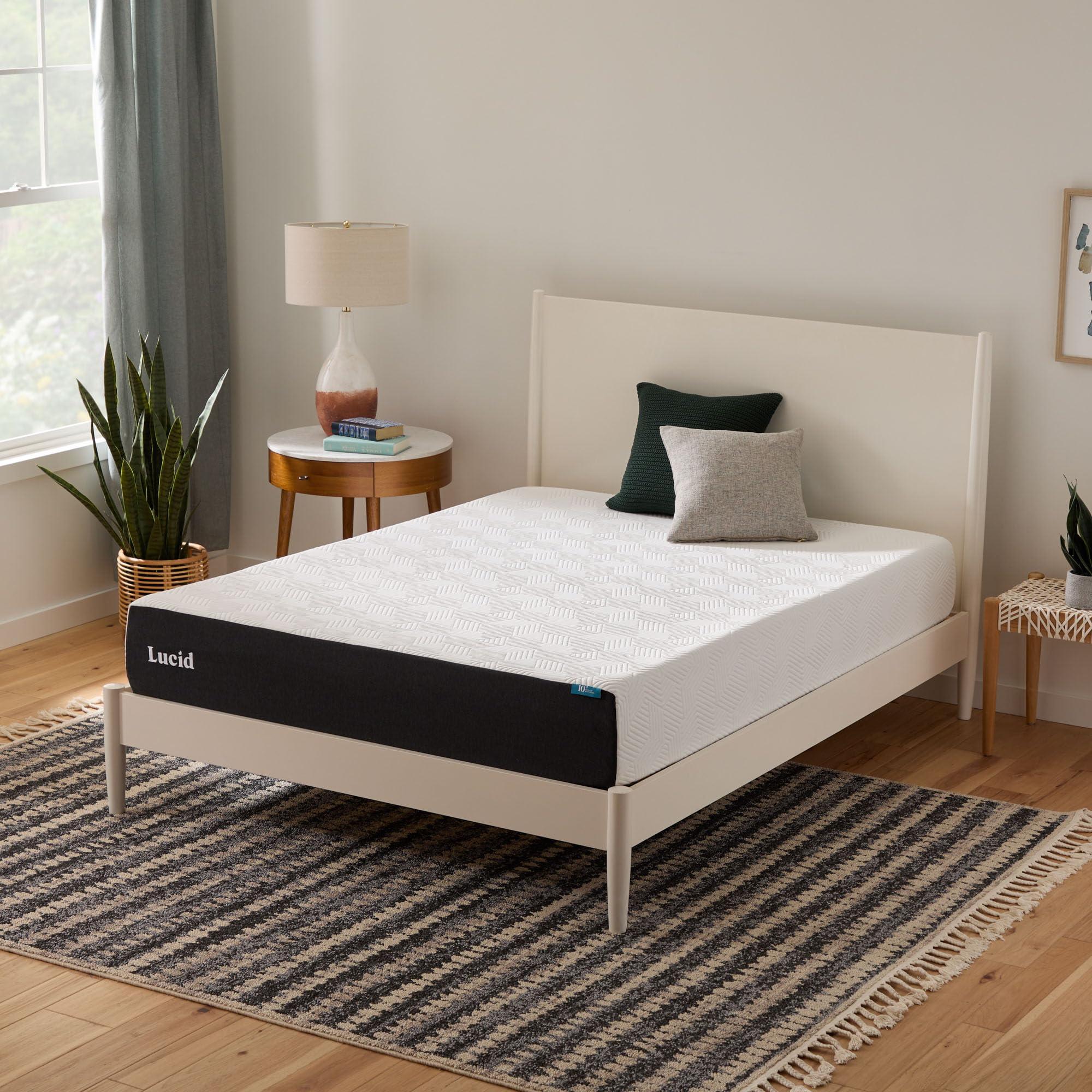 LUCID LUCID 10 Inch Memory Foam Mattress - Medium Feel - Infused with Bamboo Charcoal and Gel - Bed in a Box - Temperature Regulating - Pressure Relief - Breathable - Twin XL Size