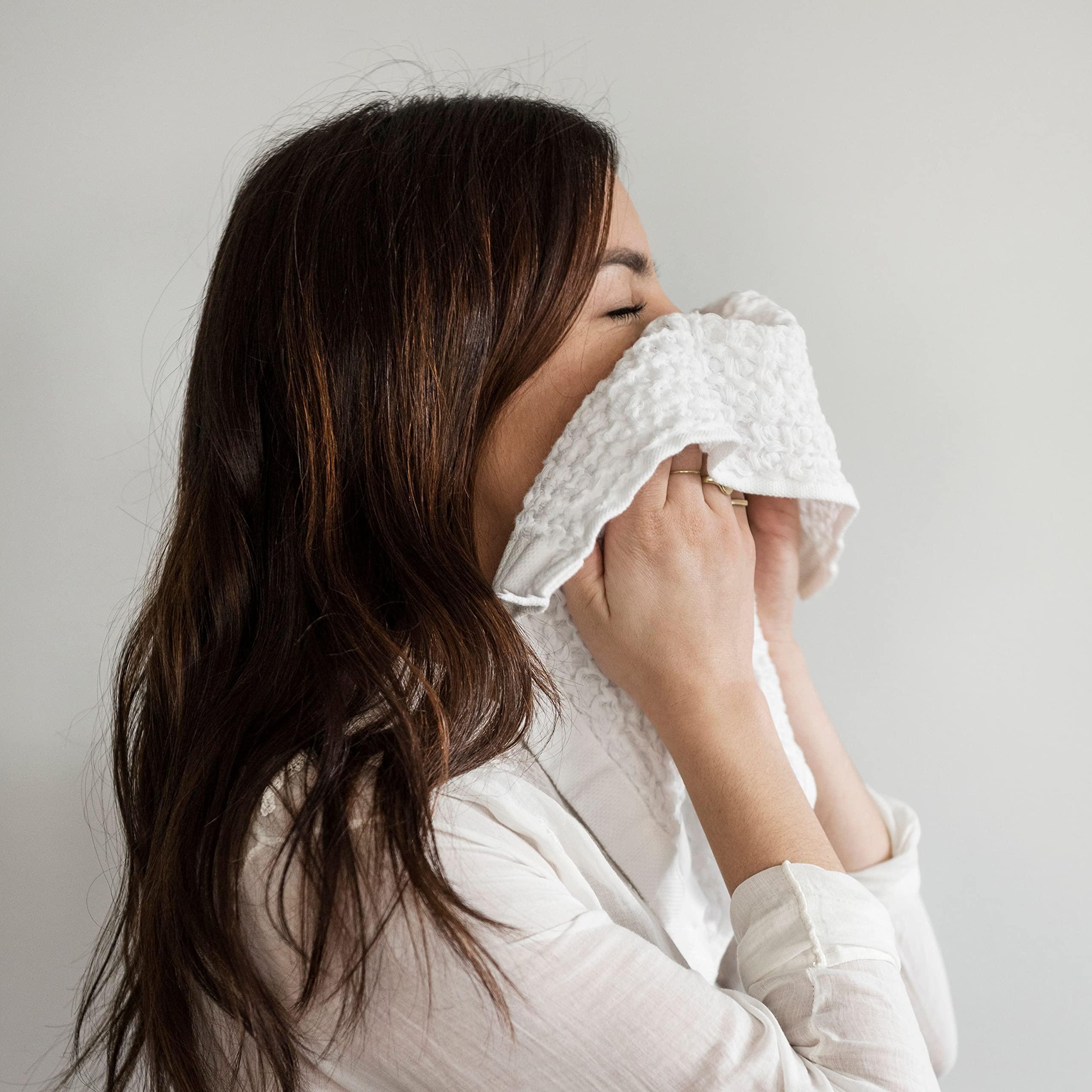 ONSEN ONSEN Premium Face Towel - Waffle Weave - 100% Supima Cotton - 12\" x 12\" - Ultra-Soft - Fast Absorbing & Quick Drying - Bathroom, Kitchen, Shower, Hotel, Spa, Travel, & Gym - Wash Cloth - White