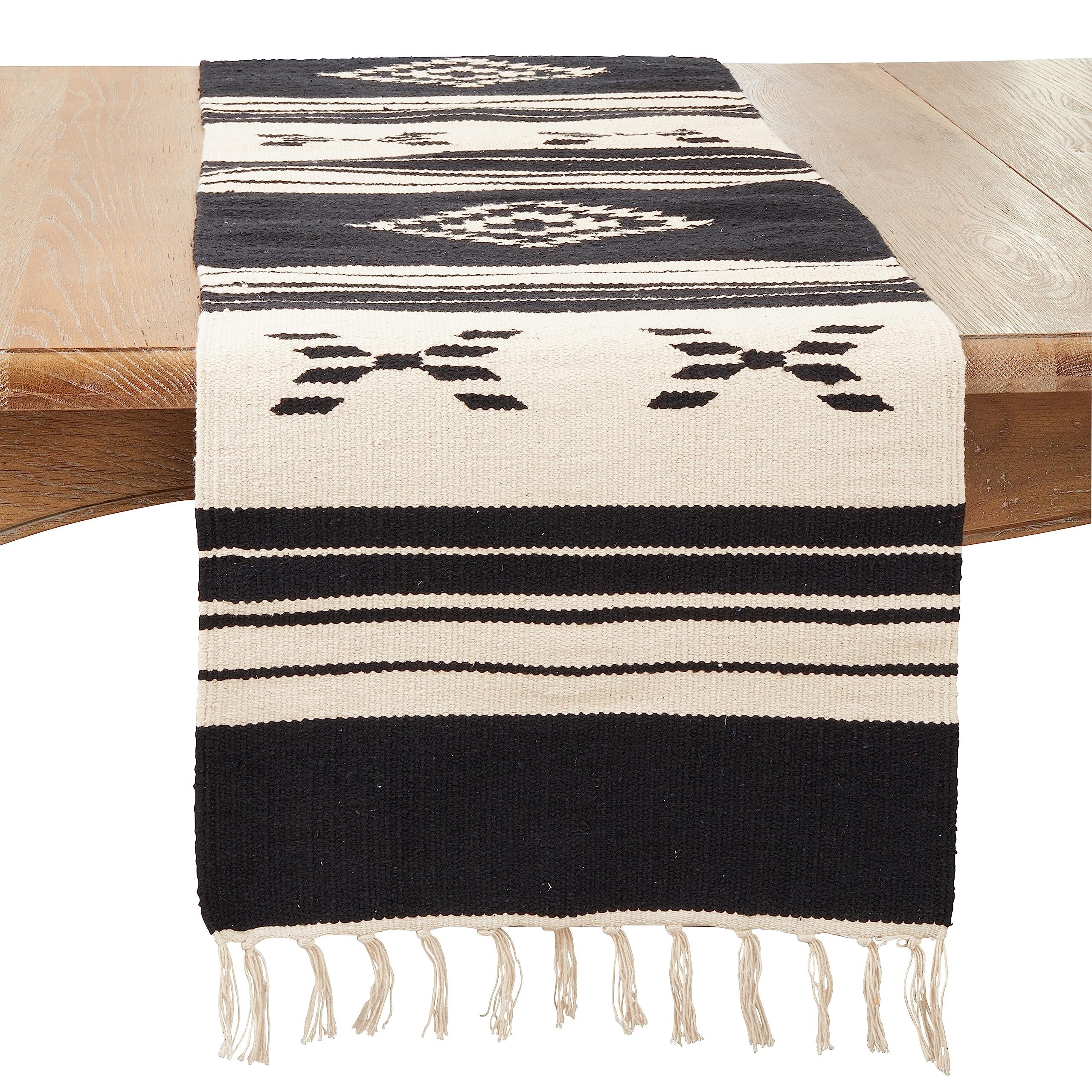 SARO LIFESTYLE Rustic Charm Southwestern Table Runner