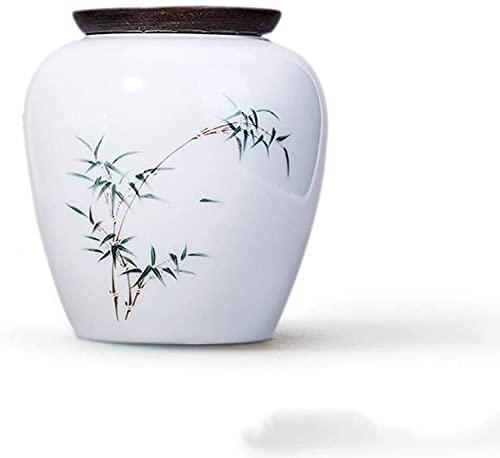 NAZENTI NAZENTI Personalized Mom Puzzle Sign, Custom Mom You Are The Piece That Holds Us Together With Family Name Sign, Puzzle Piece Sign, Birthday Christmas Mothers Women Day Gift From Kid, Mom Grandma Gift