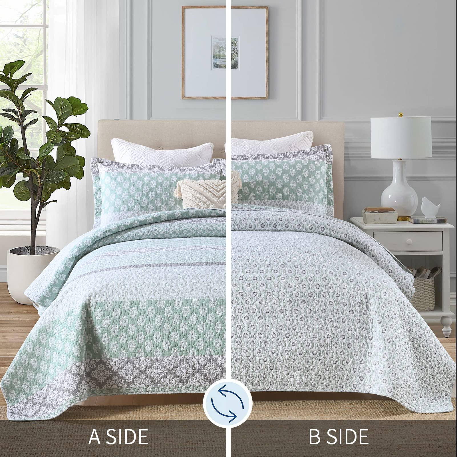 KALOOLA KALOOLA Sage Green King Quilt, 100% Cotton Floral Bedspread Coverlet King Size, Farmhouse Reversible Boho Bedding Set, Lightweight Thin Comforter for All Season, 3 Pieces