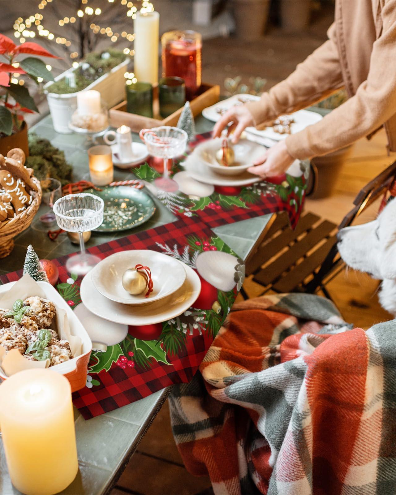 ZOE GARDEN Plaid Christmas Balls Placemats for Dining Table Set of 4, Cotton Linen Cloth for Square/Rectangle/Round Table Mat Placemat, Kitchen Dinner Holiday Dcor Red Black Buffalo Pine Cones Berries