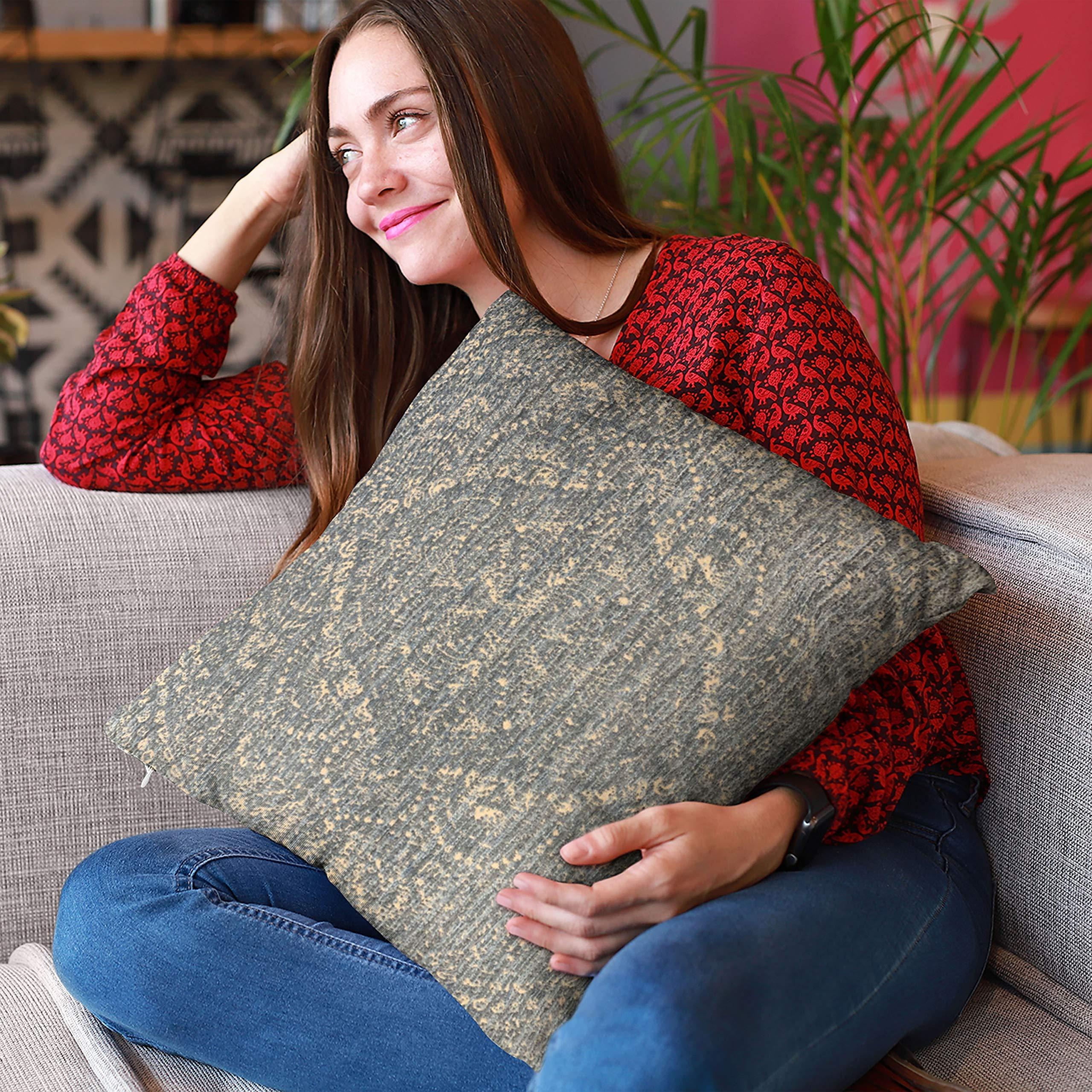 Plutus Brands Plutus Brands Blue Plutus Hidden Planet Medallion Luxury Throw Pillow 20 in x 36in, Double Sided 20\" x 36\" King