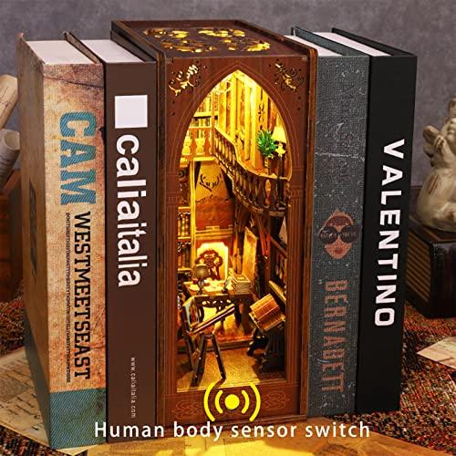 ROCOXIA ROCOXIA DIY Book Nook Kit, Booknook Shelf Insert Book Nook DIY Miniatures Kit Light Up Bookends Book Nooks DIY Dollhouse Bookshelf Insert Kit for Adults (Library of Books)