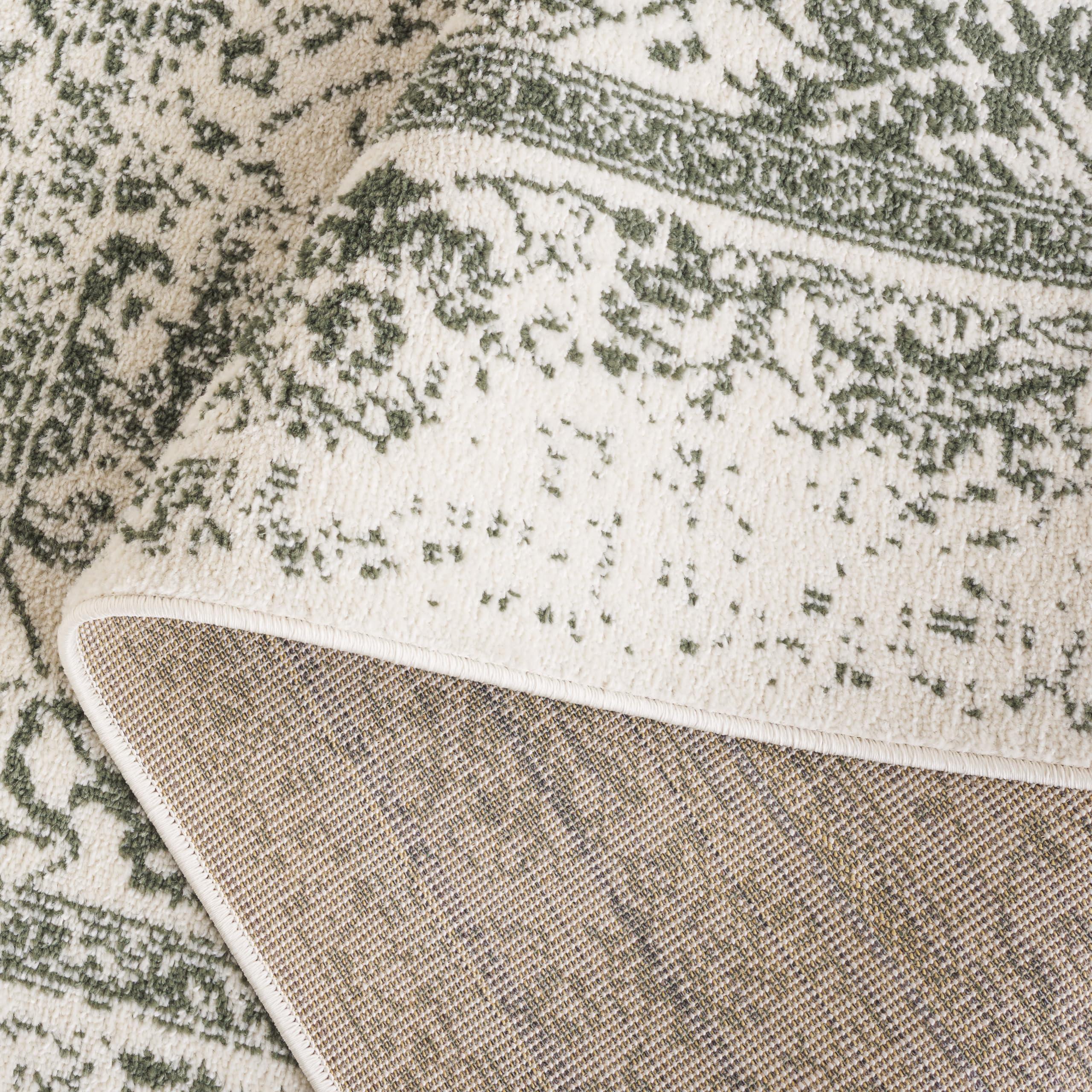 Safavieh SAFAVIEH Adirondack Collection Area Rug - 6' x 9', Ivory & Dark Green, Oriental Distressed Design, Non-Shedding & Easy Care, Ideal for High Traffic Areas in Living Room, Bedroom, Dining (ADR109X-6)