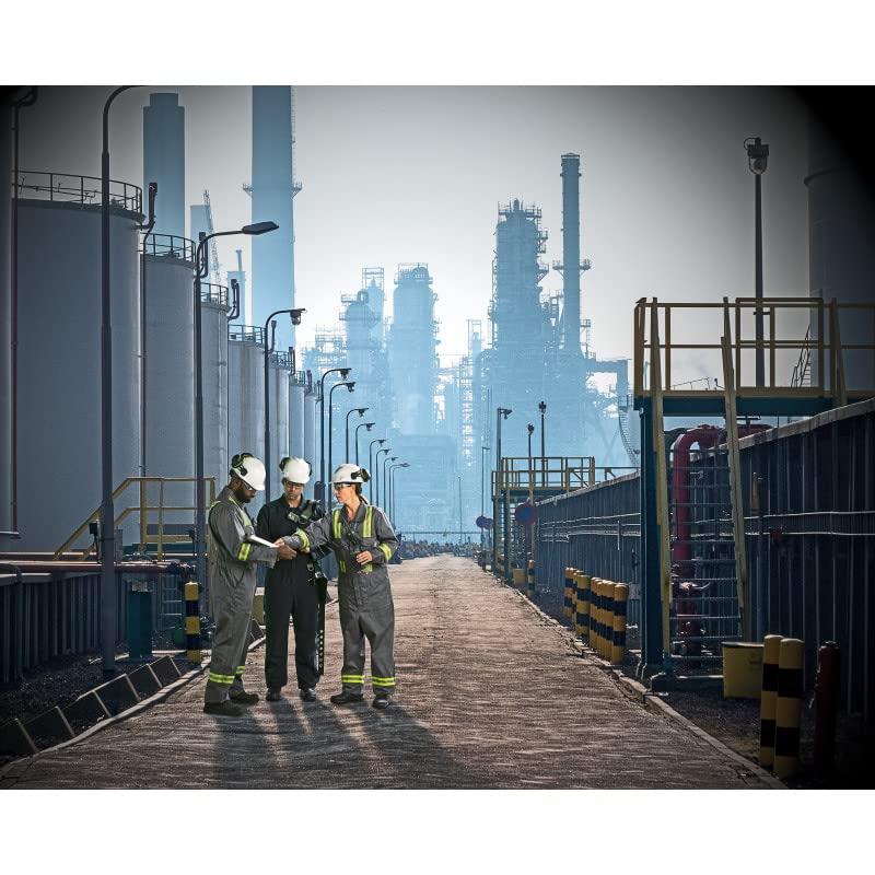 MSA MSA C217374 V-Gard Full-Brim Hard Hat With Fas-Trac III Ratchet Suspension | Polyethylene Shell, Superior Impact Protection, Self Adjusting Crown Straps - Standard Size in Black