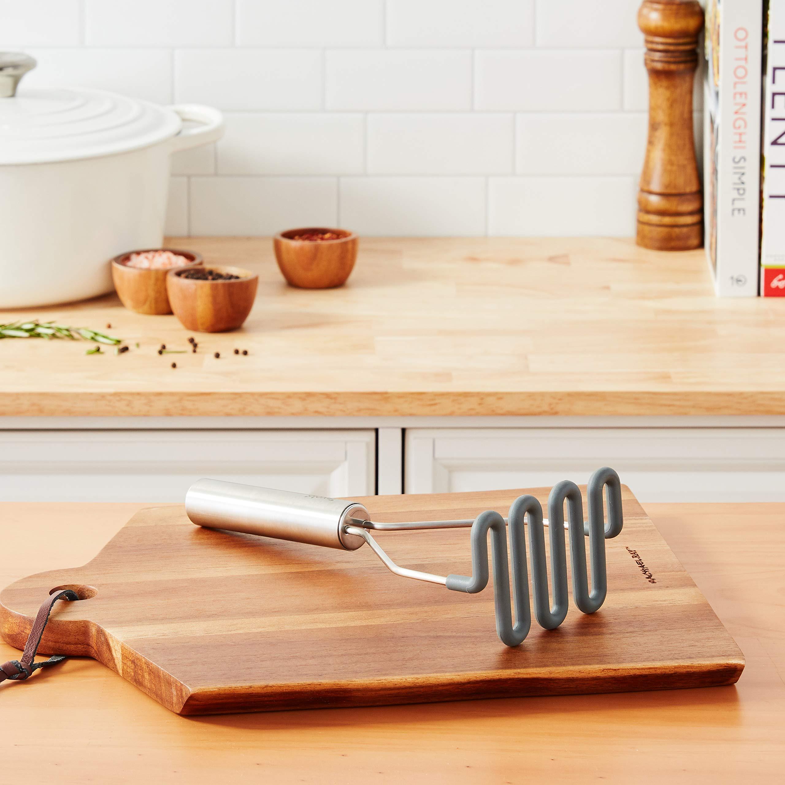 Tovolo Tovolo Silicone Potato, Stainless Steel Handle & Core, Food Mashers Kitchen Utensil, Vegetable Ricer & Avocado Blender, Scratch Heat-Resistant, Charcoal