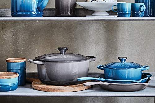 Le Creuset Le Creuset Enameled Cast Iron Signature Round Dutch Oven, 9 qt., Oyster
