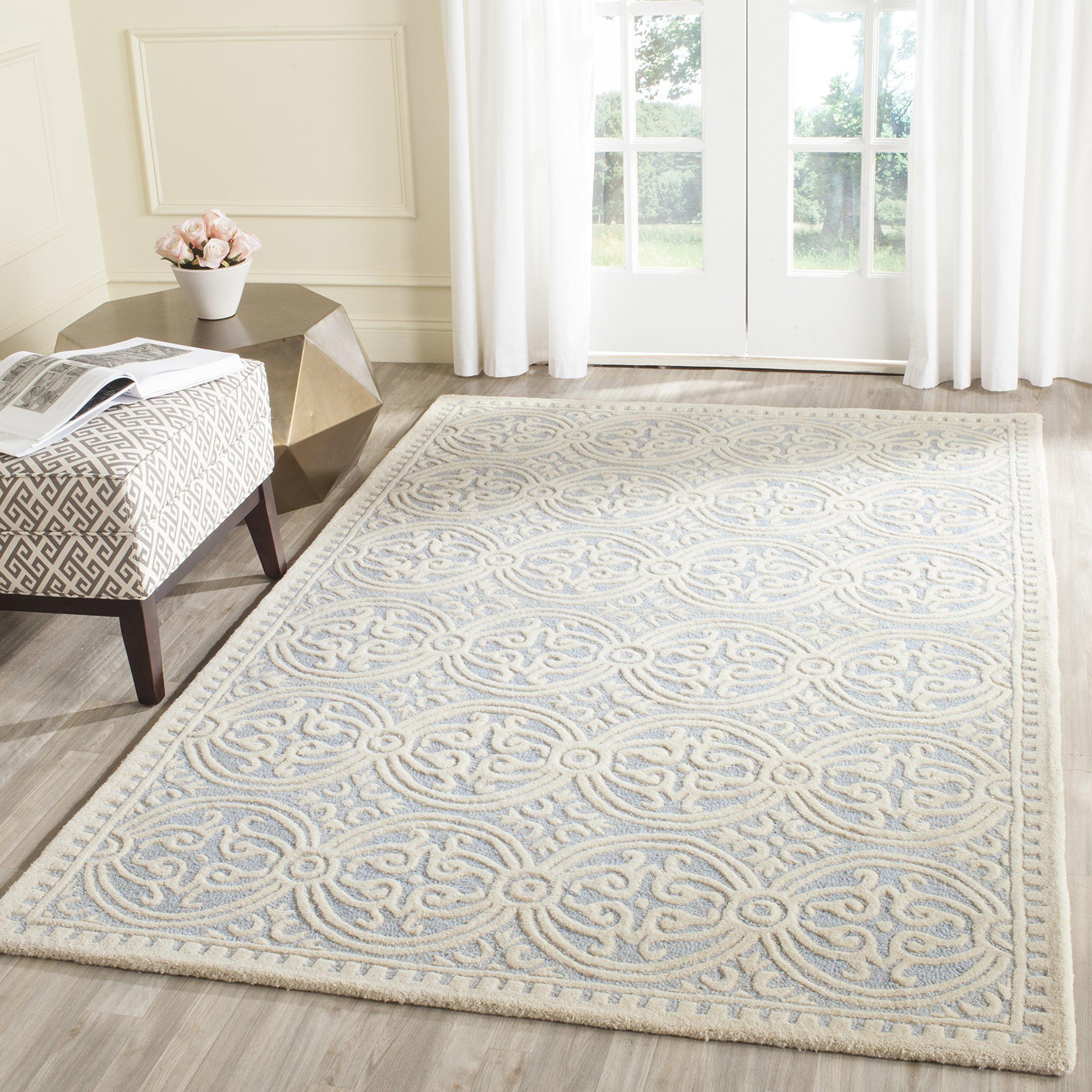 Safavieh SAFAVIEH Cambridge Collection 72\" x 72\" CAM123A Handmade Moroccan Premium Wool Area Rug
