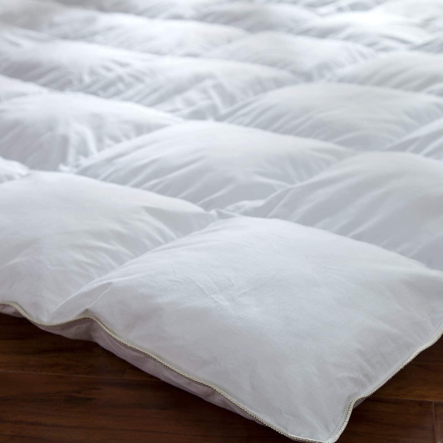 Egyptian Bedding 600-Thread-Count Egyptian Cotton Siberian Goose Down Comforter, 85 oz. Fill Weight, 108 x 98 INCHES, Solid White (Oversize California King Size)