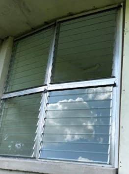 Generic Jalousie Slat Glass Replacements Slats; Set of 5 Clear Glass (39 3/4)