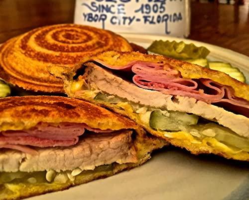 Toas-Tite Toas-Tite Sandwich Grill - Handheld Pie Iron, Sandwich Maker, Hand Toaster, Panini and Sandwich Press for Hand Made Hot Sandwiches and Pies - Perfect for Stovetop, Grill and Campfire