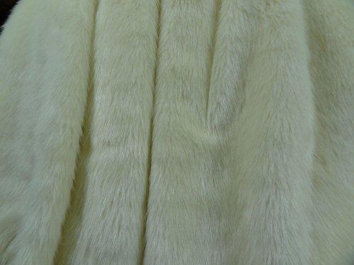 Thomas Collection Thomas Collection Arctic Fox Faux Fur Throw Blanket & Bedspread - Arctic Creamy White Arctic Fox Fur - Luxury Soft Fox Faux Fur - Heavy Throw, Handmade in US, 16414