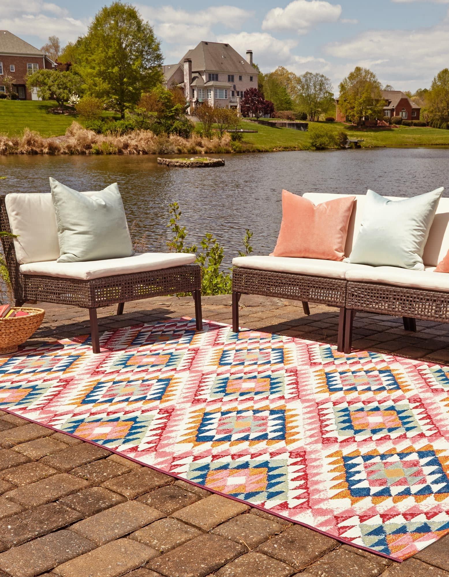 Rugs.com Rugs.com Outdoor Southwestern Collection Rug 7' 10 x 10' Multi Flatweave Rug Perfect for Living Rooms, Large Dining Rooms, Open Floorplans