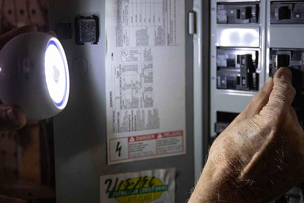 Sensor Brite Sensor Brite As Seen On TV 180 lumens Portable Work Light - Case of: 1;