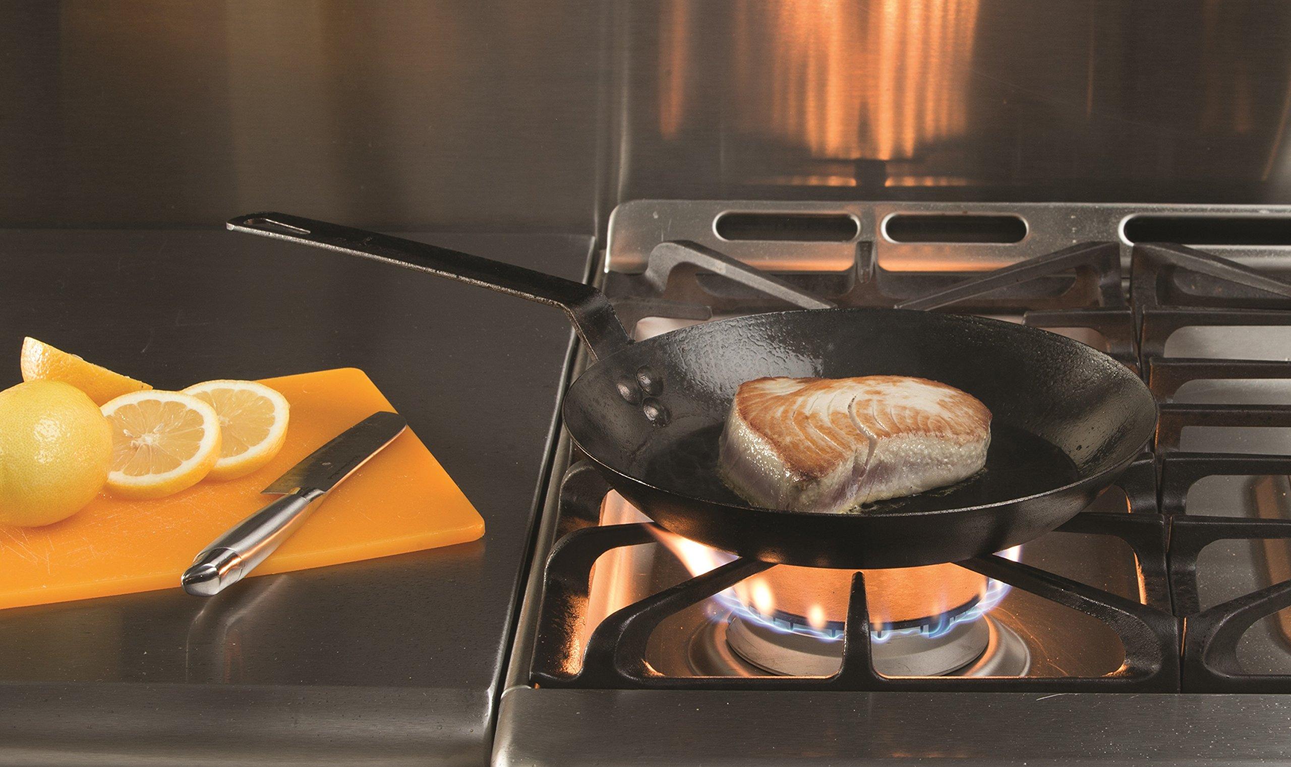 Lodge Lodge Carbon Steel Skillet, Pre-Seasoned, 10-inch , Black