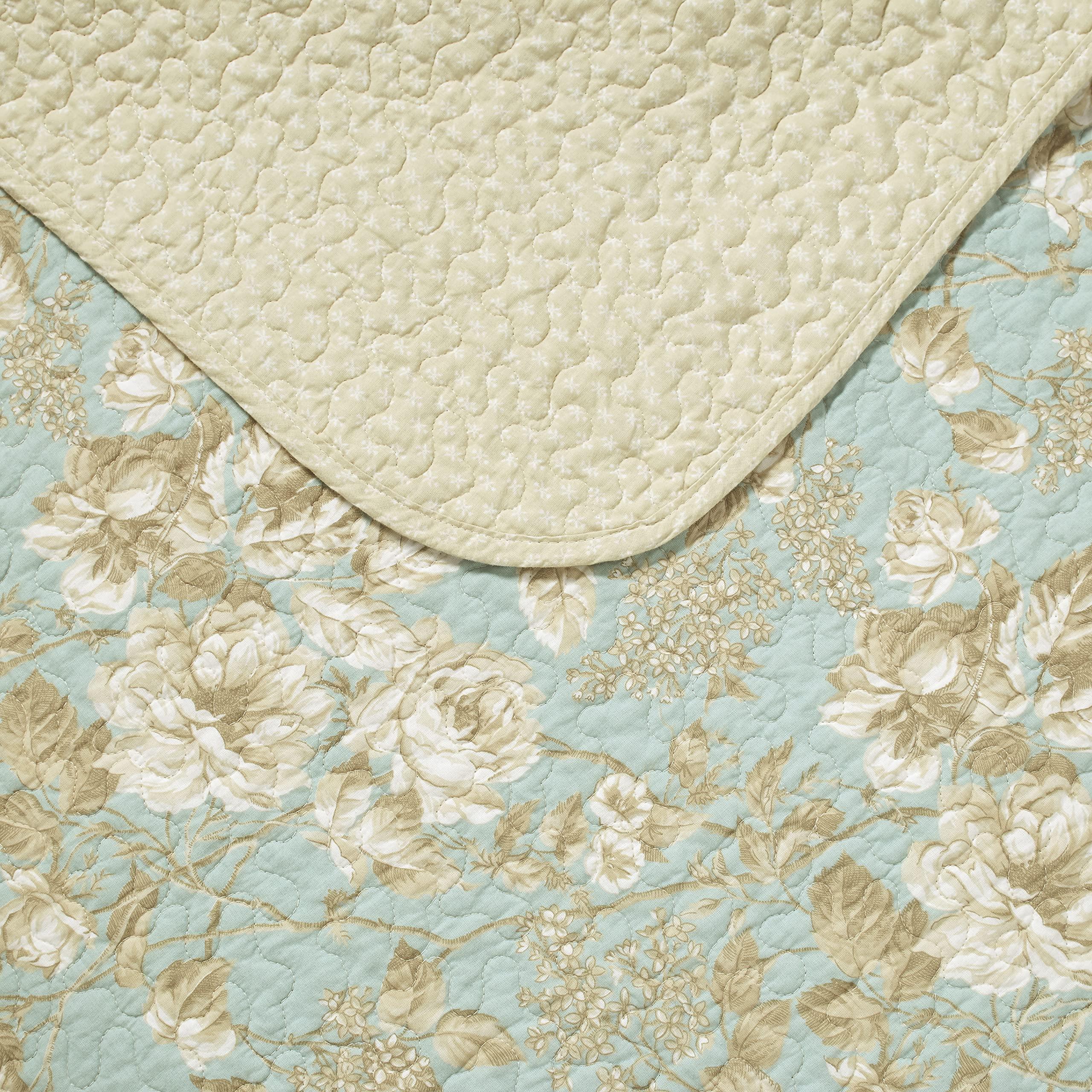 Laura Ashley Laura Ashley Home - Queen Quilt Set, Cotton Reversible Bedding with Matching Shams, Bedroom Decor Ideal for All Seasons (Brompton Green, Queen)