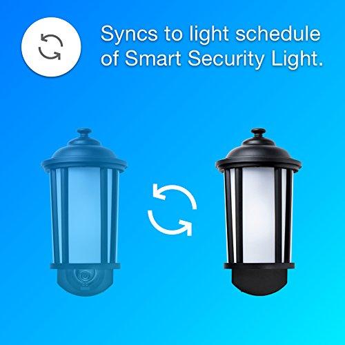 KUNA Maximus Smart Security Light, Traditional Textured Black Finish, Compatible with Alexa, 450lm A19 bulb included