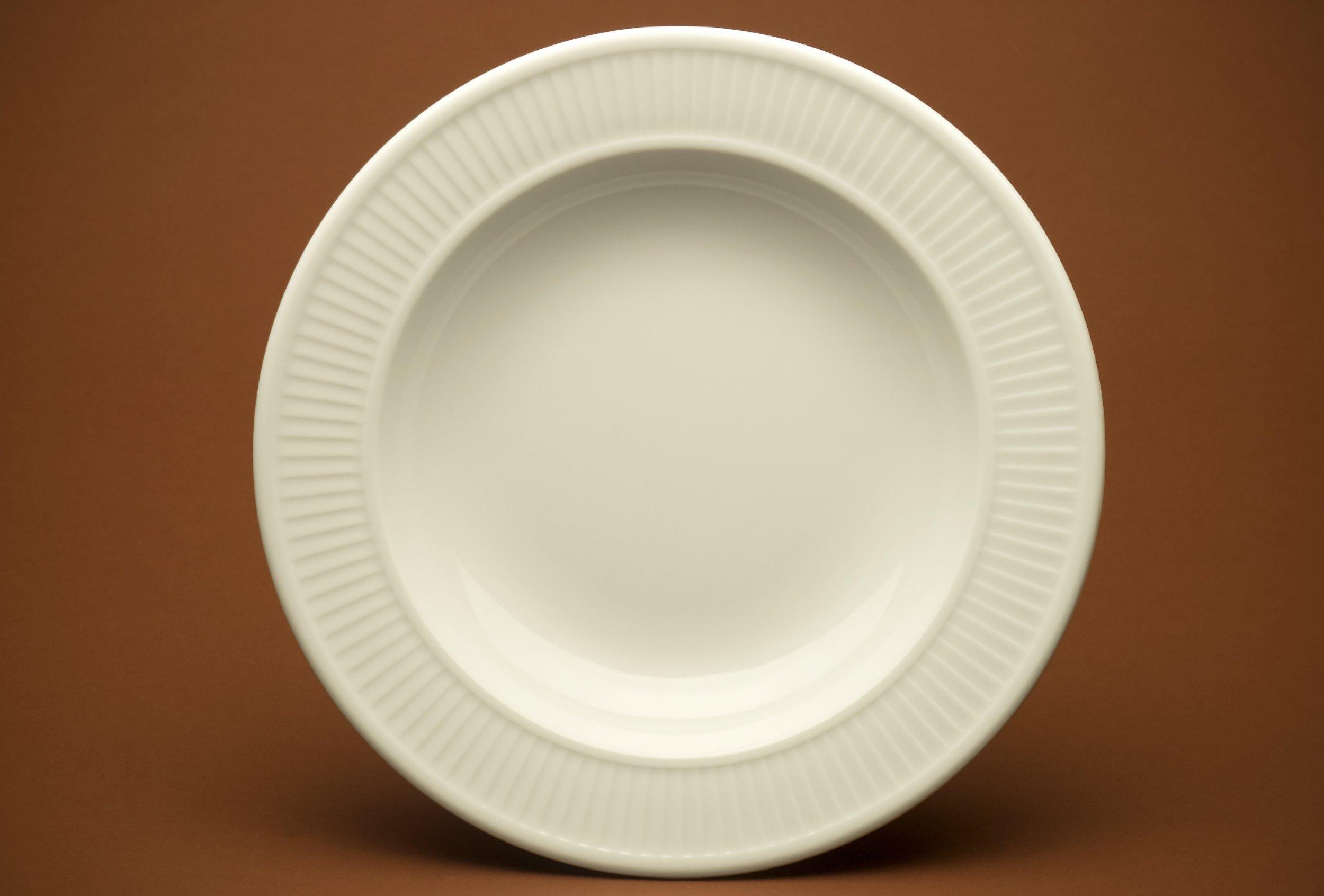 Pillivuyt Pillivuyt Plisse 8-1/2-Inch Soup Plate
