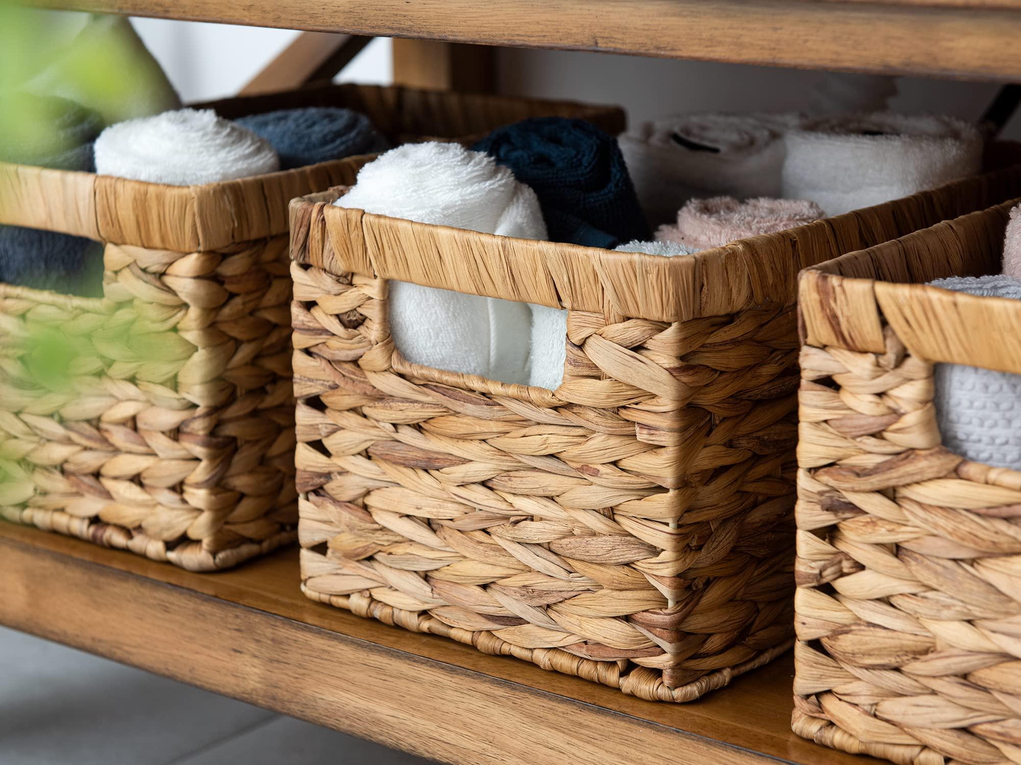 StorageWorks StorageWorks Wicker Storage Basket, Baskets for Organizing, Storage Basket with Built-in Handles