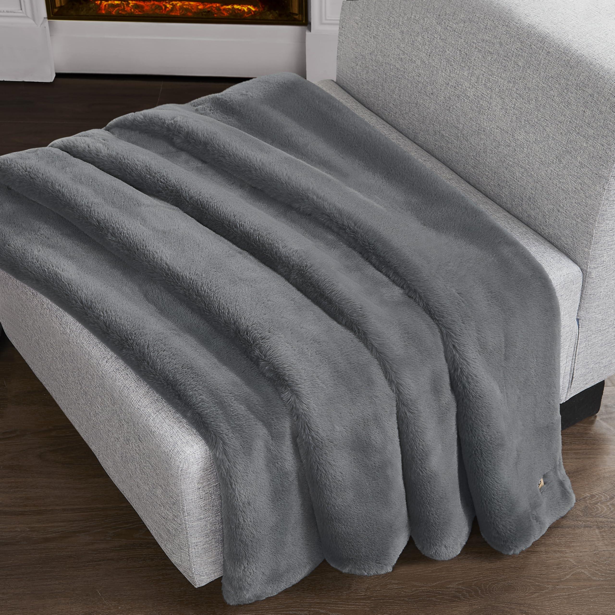 UGG UGG 11069 Euphoria Plush Faux Fur Reversible Throw Cozy Fuzzy Fluffy Blanket for Couch Bed Hotel Style Luxury Machine Washable Home Decor Luxurious Soft Throws for Sofa, 70 x 50-Inch, Chambray