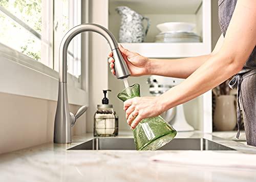 Moen Moen Arbor Spot Resist Stainless One-Handle Pulldown Kitchen Faucet with Sprayer and a Reflex Docking System, Kitchen Sink Faucet Featuring Power Boost for a Faster Clean, 7594SRS
