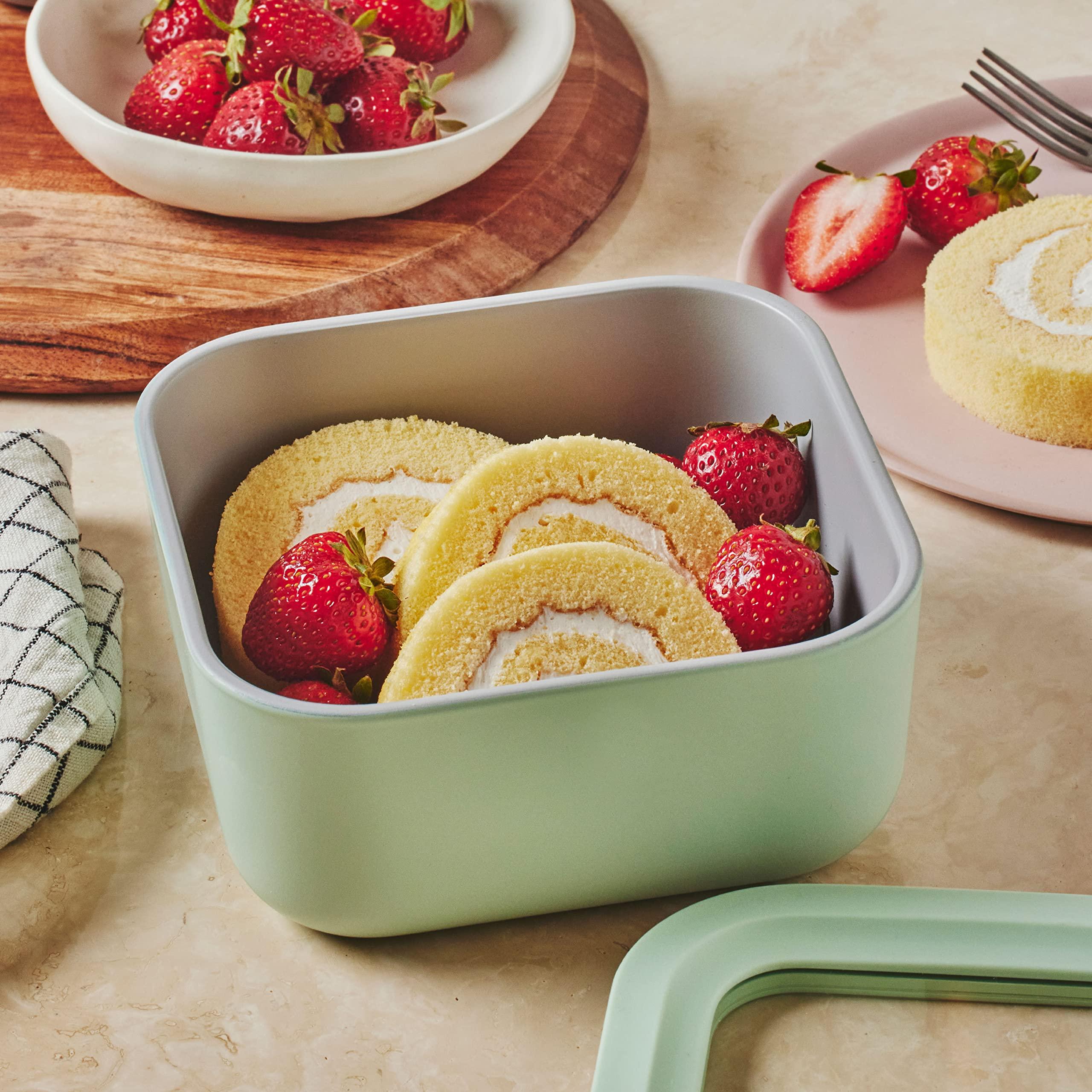 Caraway Caraway Glass Food Storage, 10 Cup Glass Container - Ceramic Coated Food Container - Easy to Store, Non Toxic, Non Stick Lunch Box Container with Glass Lids. Dishwasher, Oven, & Microwave Safe - Sage