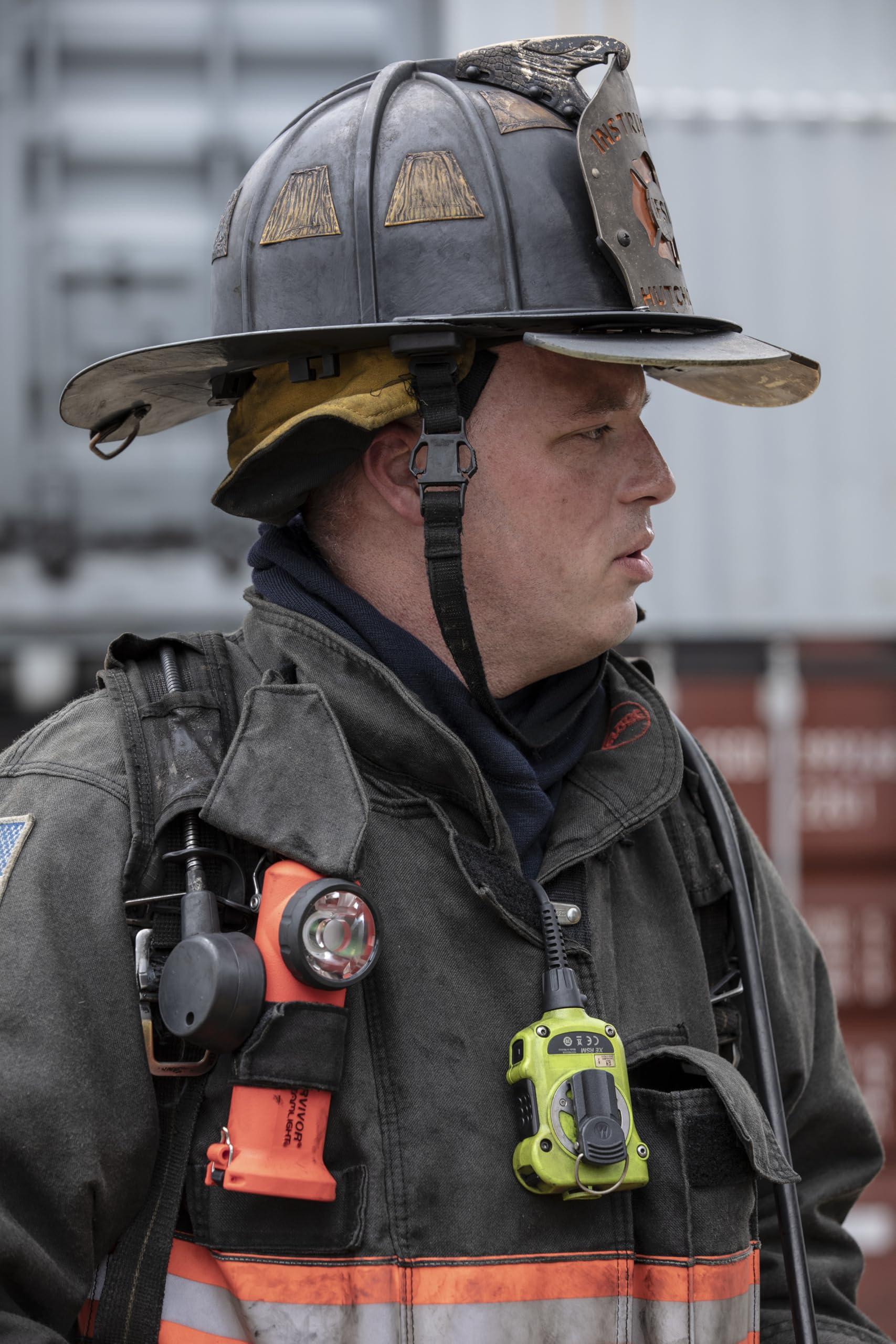 Streamlight Streamlight 90500 Survivor 175-Lumen Rechargeable Safety-Rated Firefighter Right Angle Flashlight without Charger, Orange