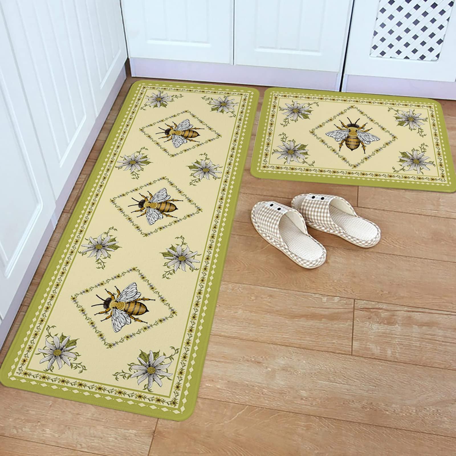 BOBOWUNY Daisy Bee Kitchen Mats and Rugs Set of 2, Country Rustic Romantic Aesthetics Flower Washable Absorbent Kitchen Runner Rug Carpet Anti-Fatigue Comfort Mat for Bathroom Laundry 18x30+18x59