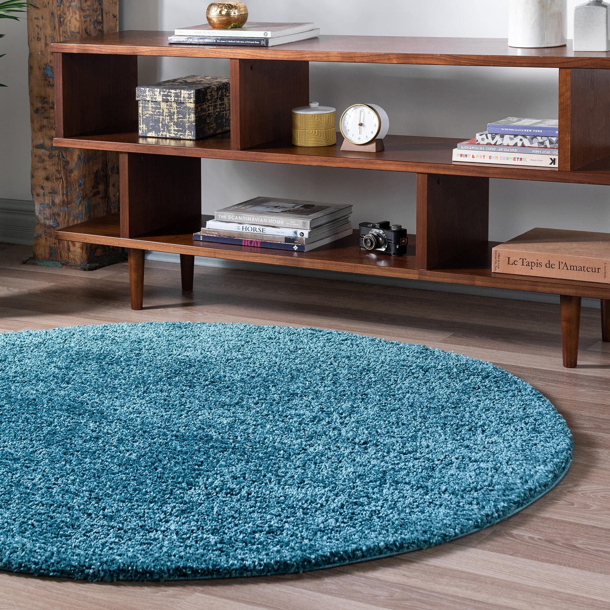 Rugs.com Rugs.com Soft Solid Shag Collection Round Rug 8 Ft Round Turquoise Shag Rug Perfect for Kitchens, Dining Rooms