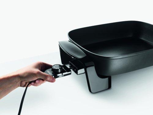 De'Longhi De'Longhi Electric Skillet with Tempered Glass Lid, 16" X 12", Black