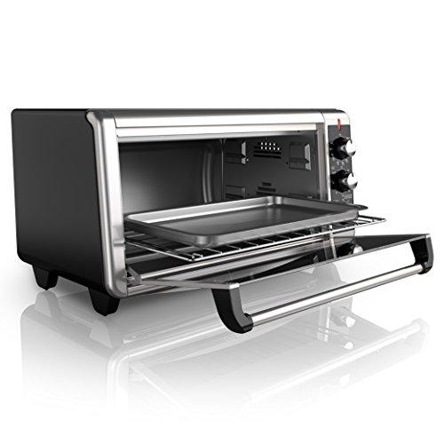 BLACK+DECKER BLACK+DECKER 8-Slice Extra Wide Convection Toaster Oven, Fits 9\"x13\" Oven Pans and 12\" Pizza, Bake, Toast, Broil, and Keep Warm Functions, Countertop Compact Design with Stainless Steel Finish