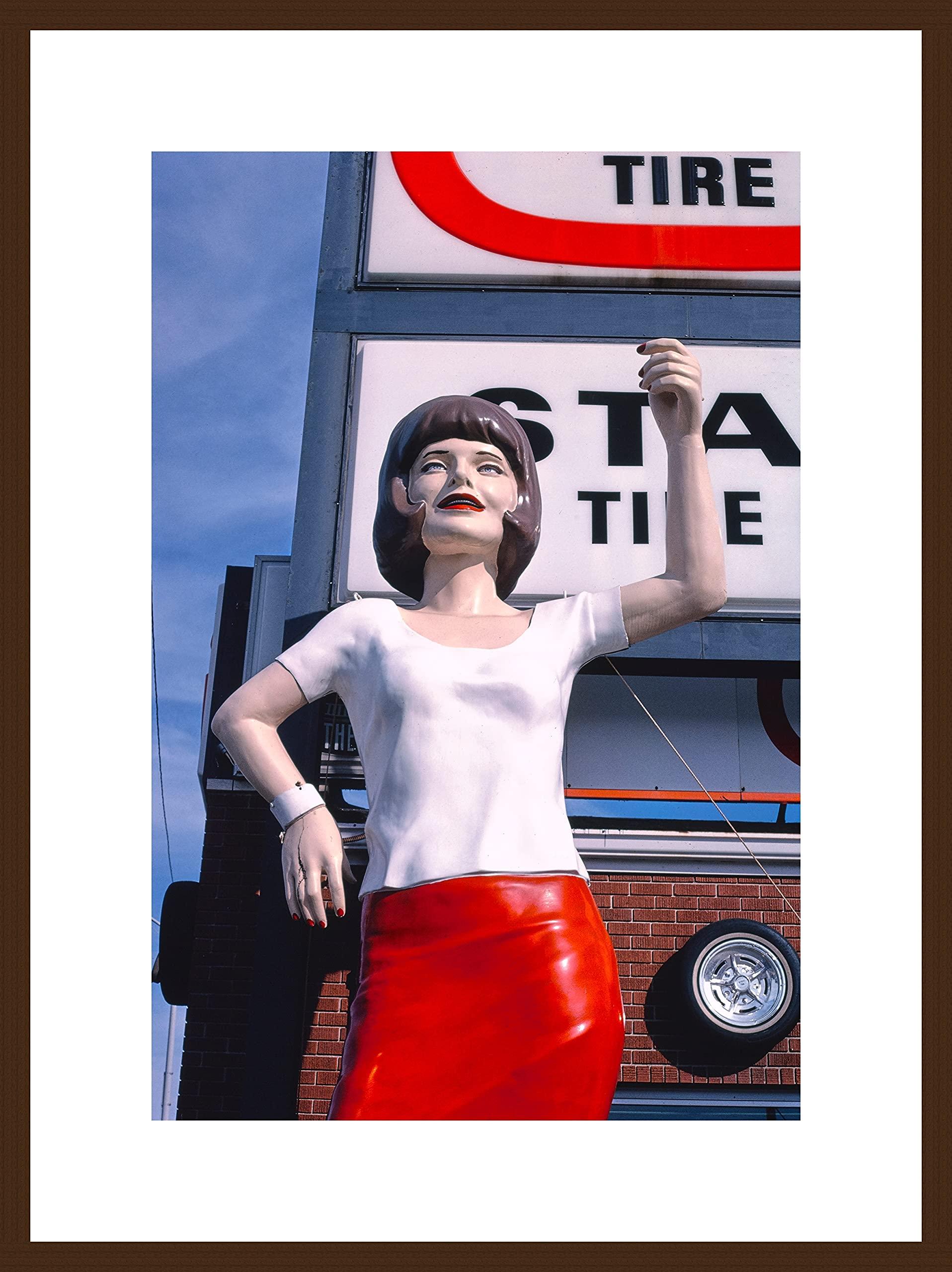 LIVESTOCK LIVESTOCK Stan the Tire Man Statue on Broadway in Mount Vernon, Illinois