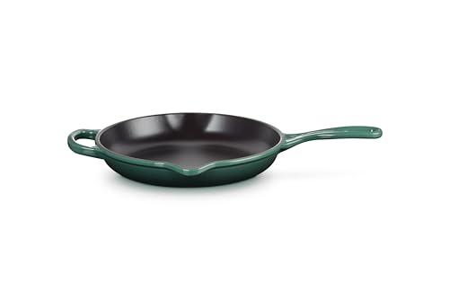 Le Creuset Le Creuset Signature Cast Iron Signature Iron Handle Skillet, 9\" (1-3/8 qt.), Artichaut