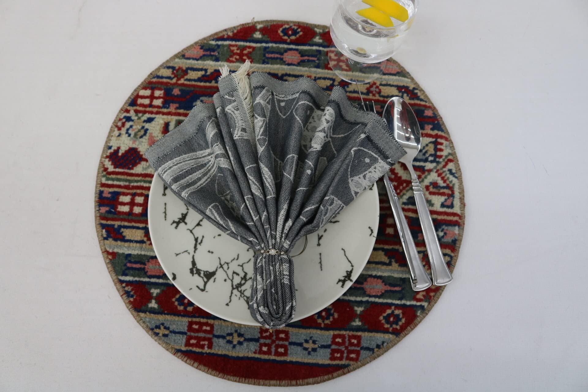 Kewadony Kewadony 1 Pack Hanging Kitchen Hand Towels, 2022 Christmas Hand Tie Towels with Hanging Loop, Red Truck Xmas Tree Snowflake Retro Wood Grain Soft Absorbent Towels Set for Bathroom and Kitchen