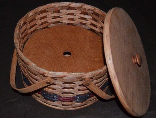 Amish Wares Amish Wares Round Double Pie Basket with Two Swivel Handles, Divider Tray and Lid - Authentic and Collectible Basket Handmade in USA
