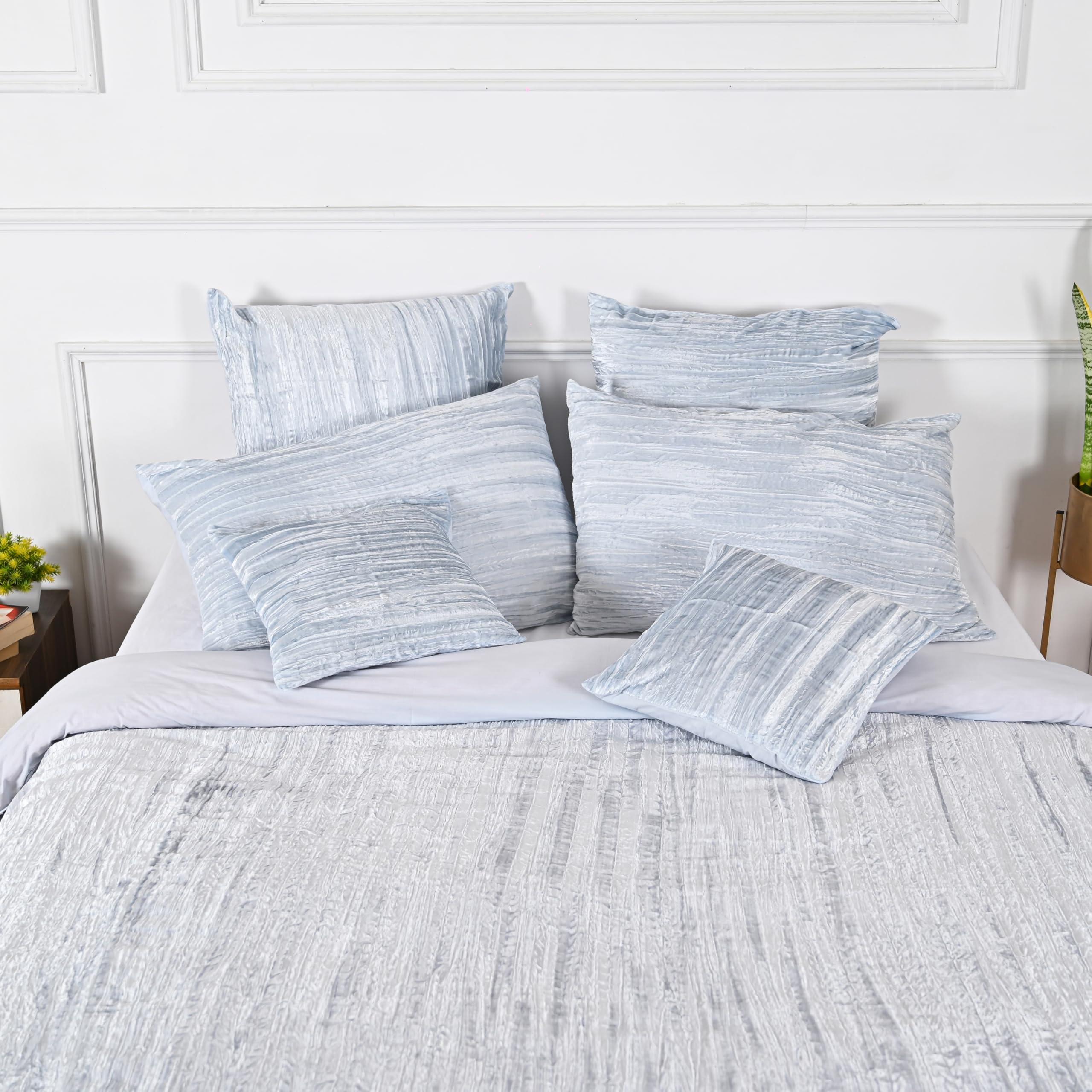 DecorAvenue DecorAvenue Ultra-Luxe Crushed Velvet Duvet Cover, Boho Bedding UO Comforter Bedding Donna Cover,3 Pc Duvet Set, Velvet Bedding Set(Pastle Blue,Full 80\" x 90\")