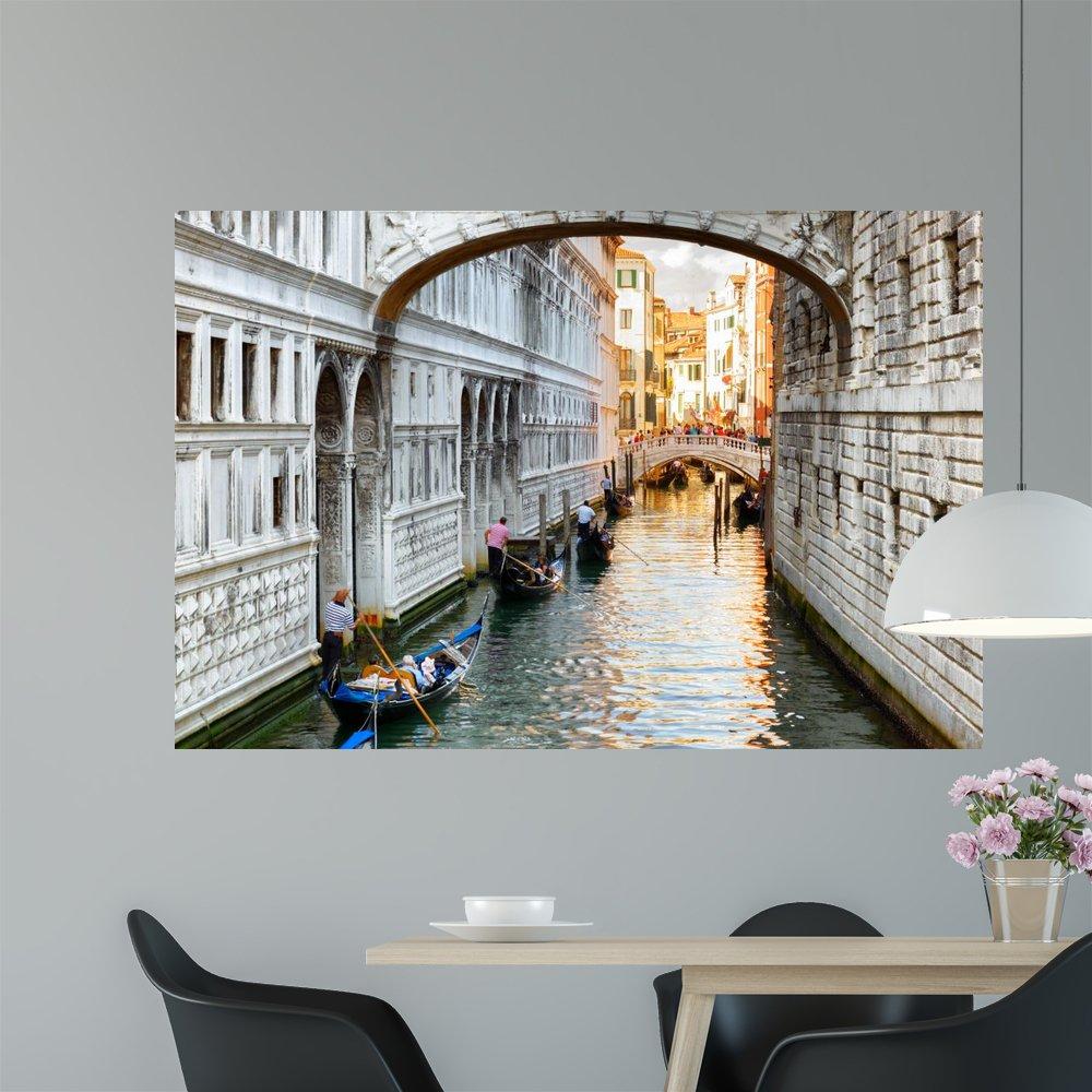 Safavieh SAFAVIEH Adirondack Collection 6\' Square Cream / Champagne ADR125W Modern Wave Distressed Non-Shedding Living Room Bedroom Dining Home Office Area Rug