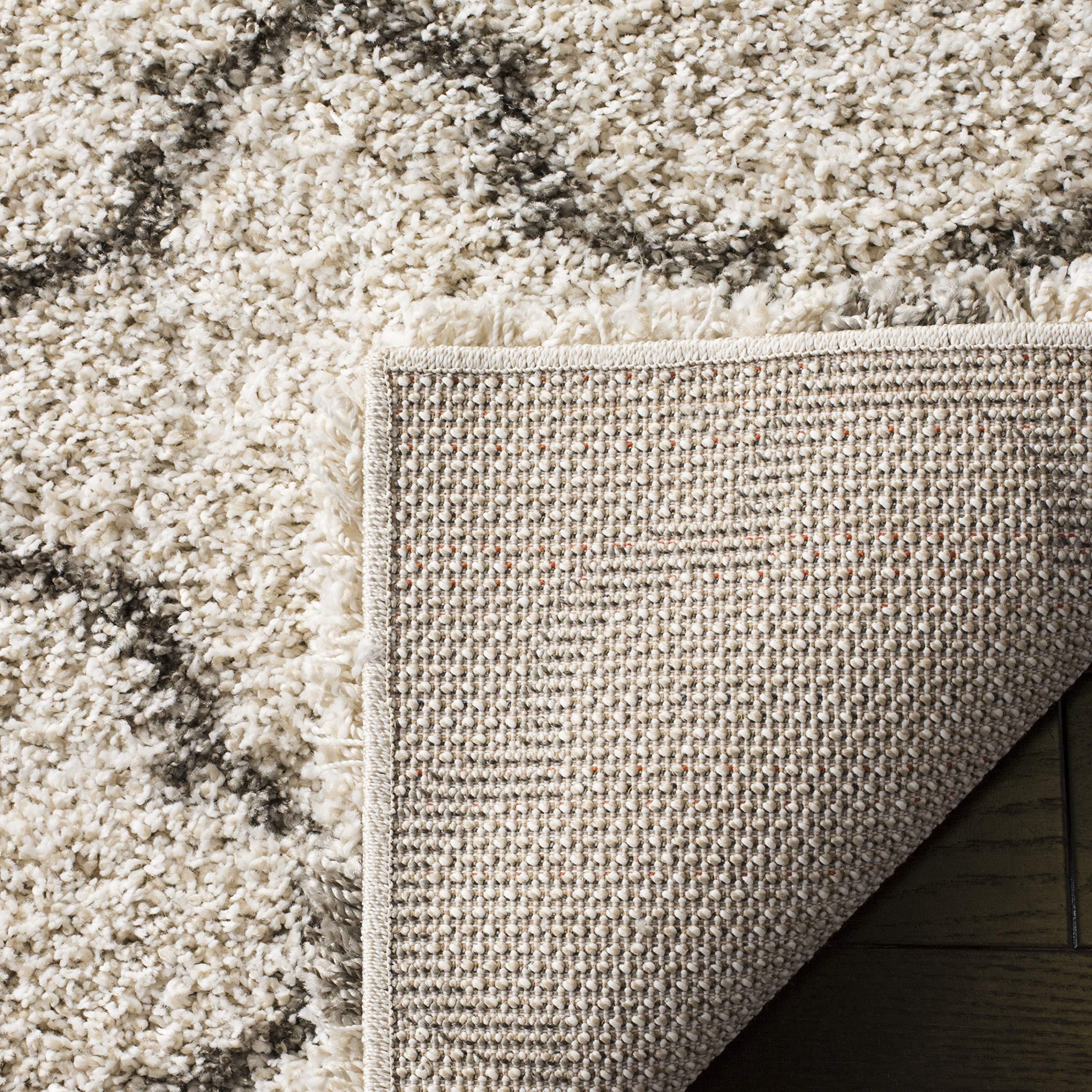 Safavieh SAFAVIEH Hudson Shag Collection Accent Rug - 3\' x 5\', Grey & Ivory, Trellis Design, Non-Shedding & Easy Care, 2-inch Thick Ideal for High Traffic Areas in Entryway, Living Room, Bedroom (SGH282B)