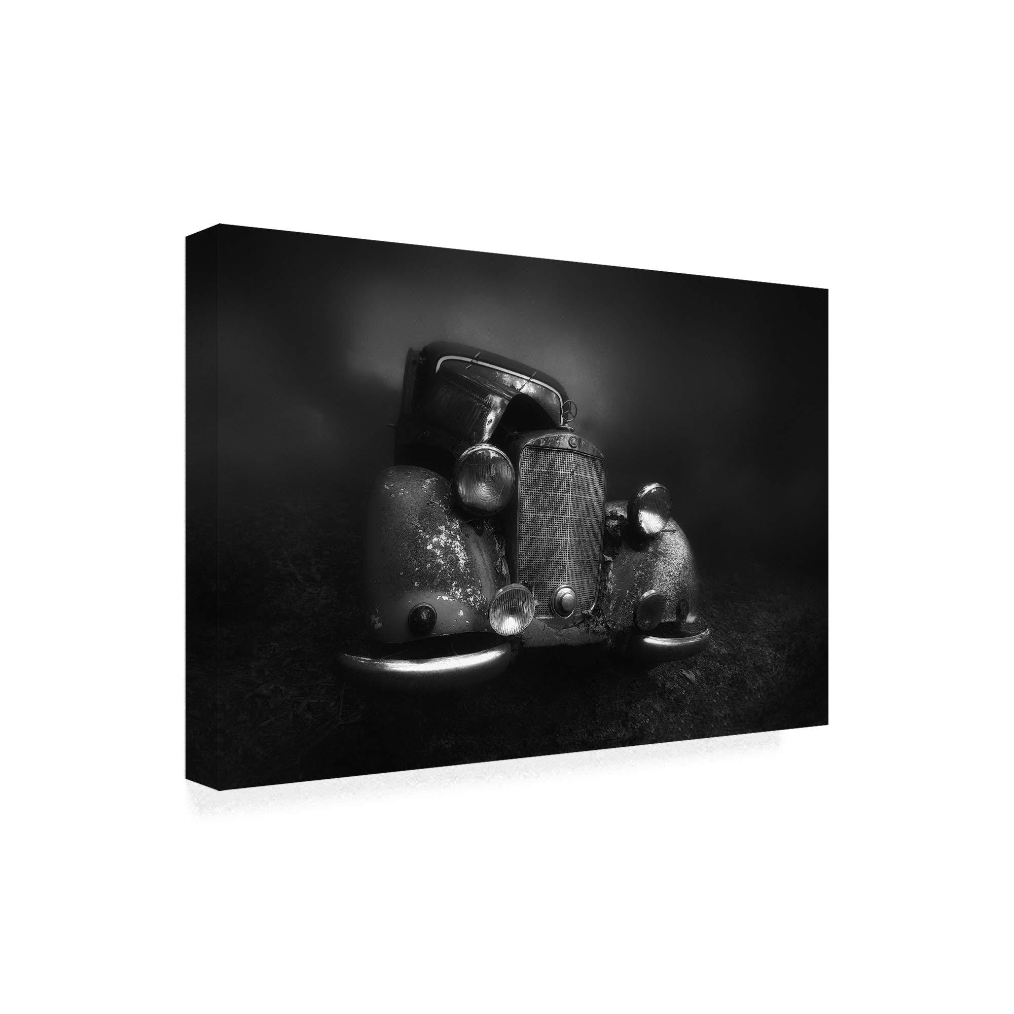 Trademark Fine Art Trademark Fine Art, 30x47 Old Benz in The Fog by Holger Droste