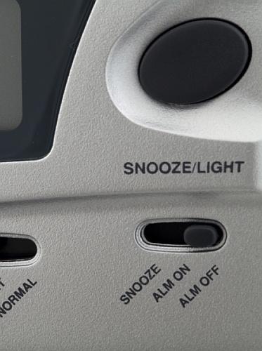 Casio Casio Digital Traveler's Alarm Clock Snooze LED #PQ-11D-8RDF